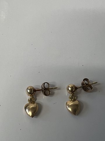 Heart earrings in 14 carat gold.Length 1.3 cm.