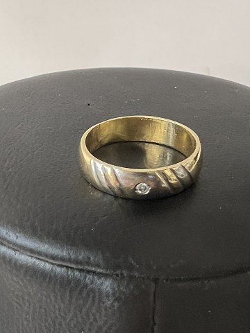 Vintage Ring with Diamond 14 kt red / white gold.Size 51