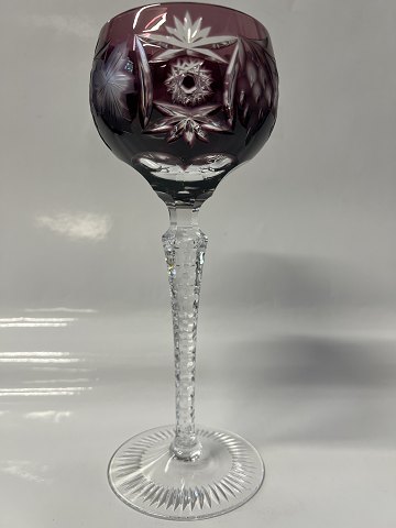 Rømer Glass Red Wine Aubergine.Height 20.7 cm