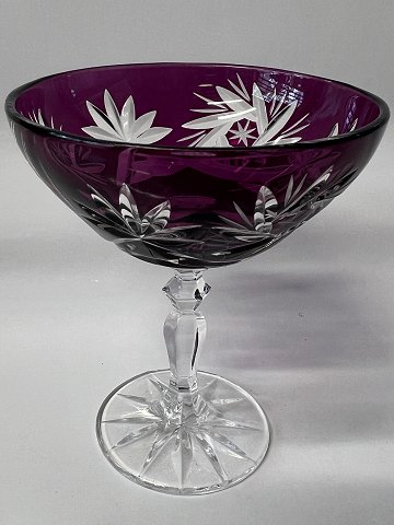 Rømer Glas Likør skål Aubergine.Højde 9,5 cm.