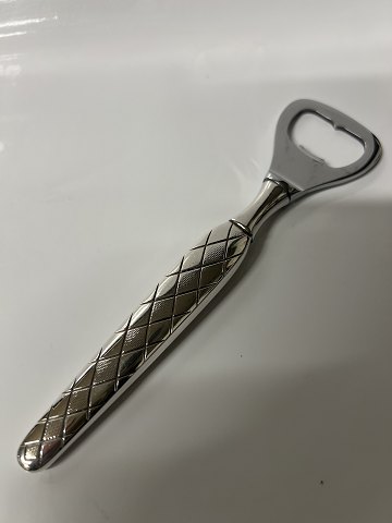 Beer opener Harlekin Silver plated cutlery.Length 15.0 cm.