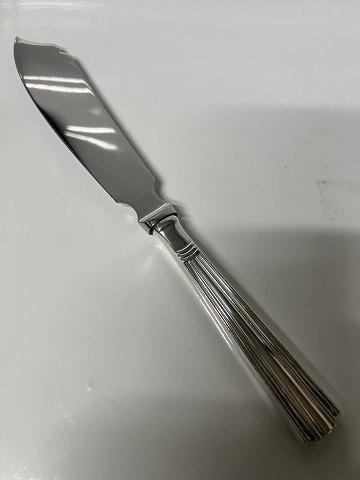 Margit Lagkagekniv, Sølvplet.Længde 27,8 cm.