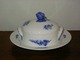 Royal Copenhagen Blue Flower Braided, Butter Bowl with lid
Deck number 10 / # 8076
SOLD