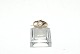 Gold ring with white pearl 14 Karat
Size: 56