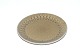 Bing & Grøndahl Nissen/Kronjyden, Relief stentøj, Frokosttallerken
Diameter 19,5 cm
SOLGT