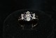 9 Karat Guldring med Brillanter og Safir 
Størrelse: 57