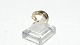 Elegant dame ring i 8 karat guld
Størrelse 56,5