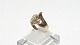 Elegant dame ring  i 8 karat guld
Størrelse 56