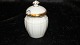 Mustard jar #Offenbach Bing & Grondahl
Dek. No. # 52C
Height 8.5 cm.