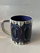 Large Mug #Fajance Royal copenhagen
Deck No. 454 / # 3113
Height 13.7 cm approx
Width 11.8 cm approx