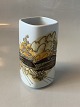Vase #Fajance Royal copenhagen
Dek nr 962 / # 3762
Height 12.7 cm approx
Width 6 cm approx
SOLD