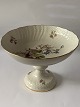 Royal Copenhagen Frijsenborg set bowl on a high stand
Dec. No. 910/1528
SOLD