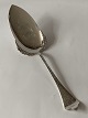 Seaweed, Silver Spot, Sandwich Shovel
Length 27.5 cm
SOLD