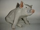 Royal Copenhagen Figur af Siddende GrisDek. nr. 414.