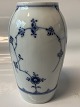 Royal Copenhagen Musselmalet Riflet vase fra 1934