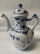Royal Copenhagen Halvblonde Kaffekande.
Dek. Nr. 1 / 519.