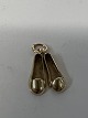 Et par sko Vedhæng/Charms i 14 karat guld.Højde: 1,8 cm.